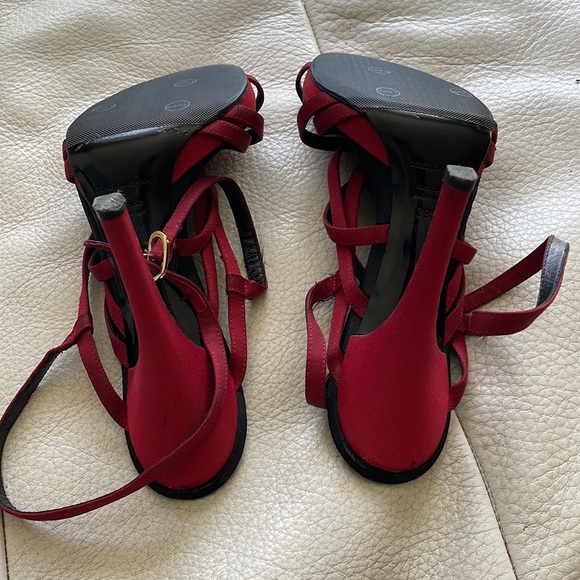 Red Dolce and Gabbana Heels Size 39.5 - Picture 12 of 14
